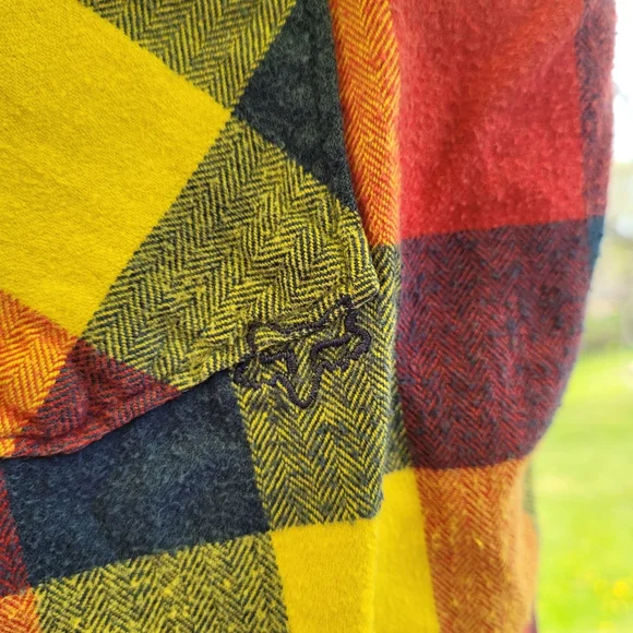 ⭐️FOX Vest⭐️ - Picture 3 of 4